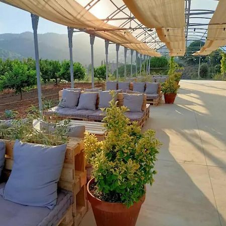 Romantic Stay In Grand Setting Alella Esterno foto